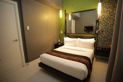 Premiere Room at KL Serviced Residences Makati
