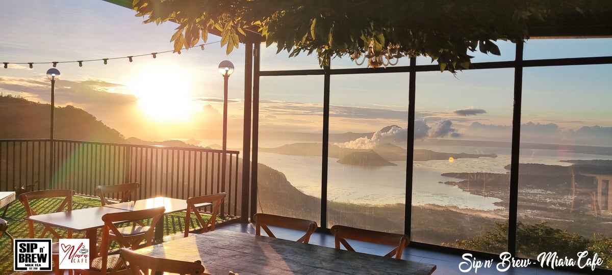 13 Tagaytay Coffee Shops With Taal View That You Should Visit Guide 13-tagaytay-coffee-shops-with-taal-view-that-you-should-visit-guide