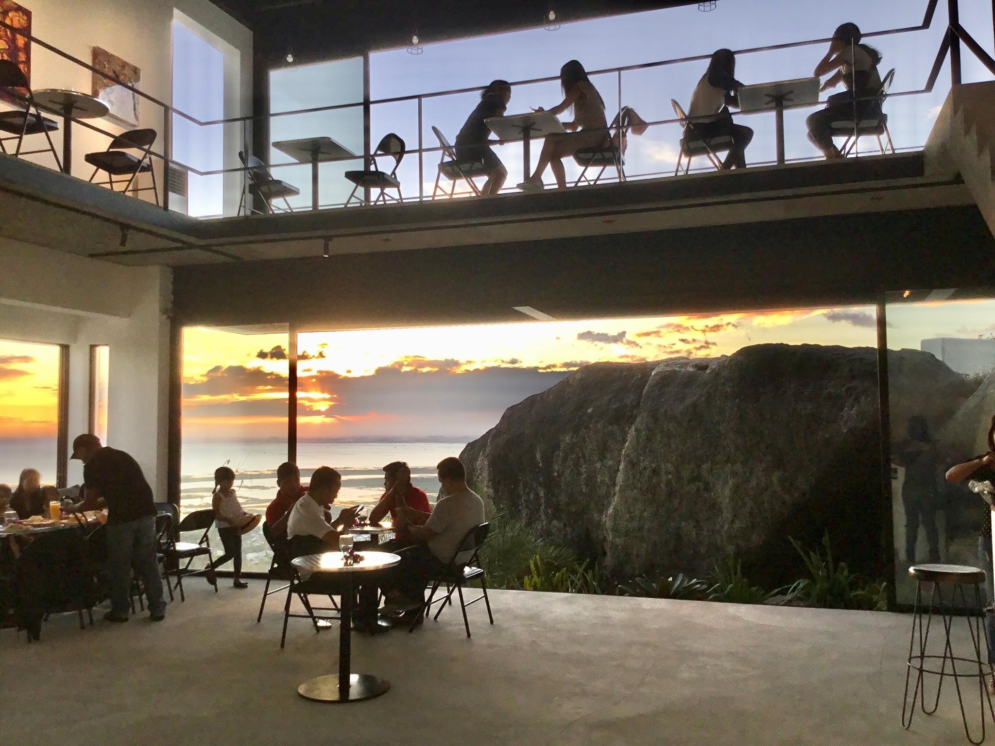 ArtSector Gallery & Chimney Cafe 360