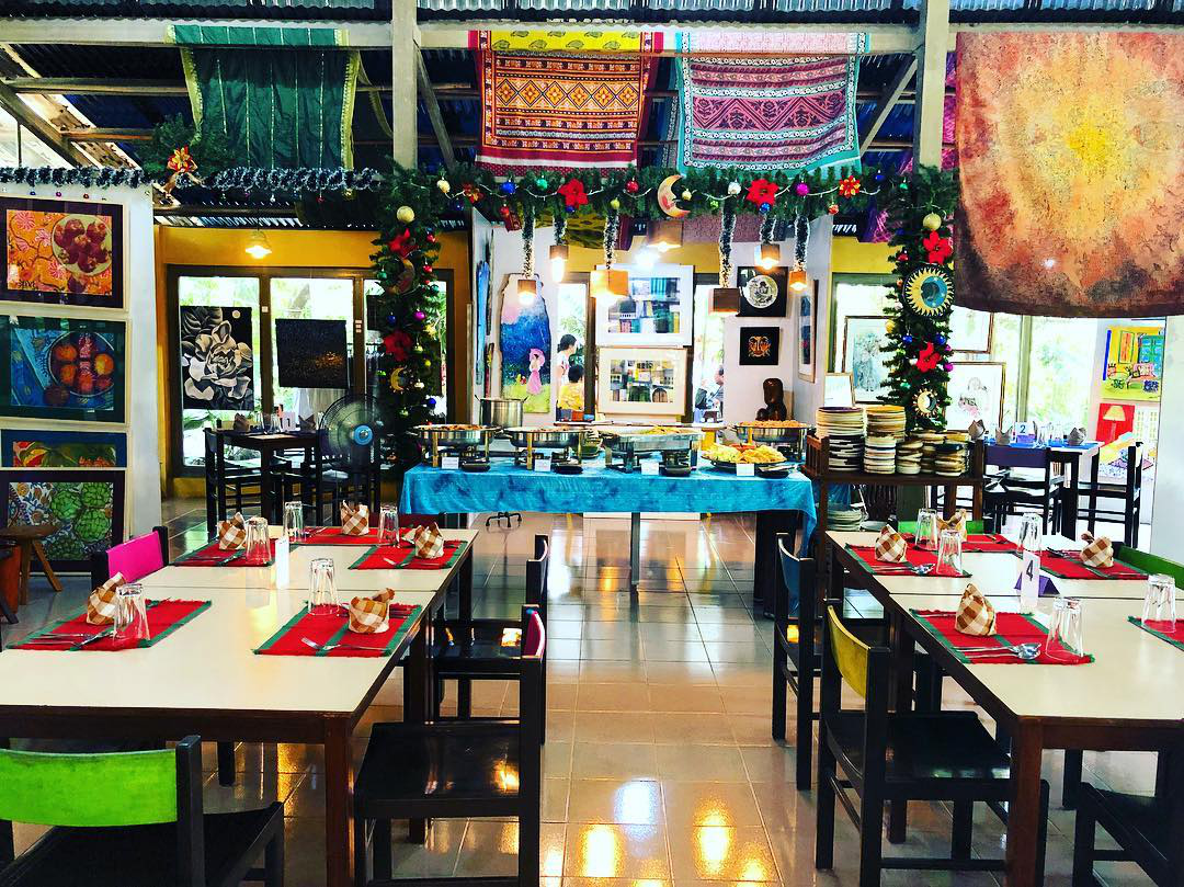 The Crescent Moon Cafe's interor