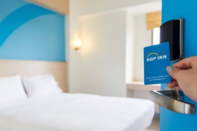 Standard Double Room at Hop Inn Hotel Cebu