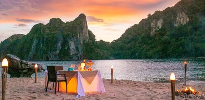 Romantic Private Dining at Cauayan Island Resort El Nido, Palawan