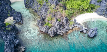 Let Cauayan Island Resort be your gateway to exciting El Nido island hopping experiences.