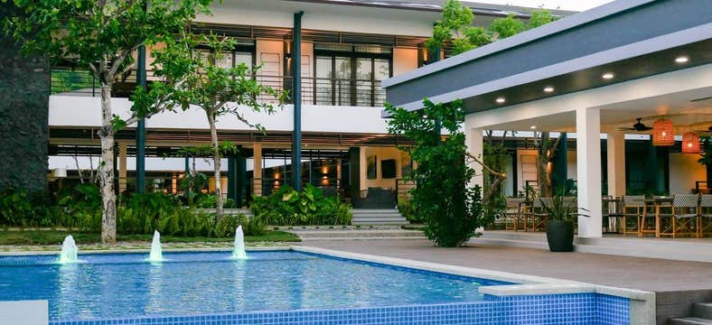 Cozy 4-Day Huni Resort Sicogon Island Iloilo Package with Manila Flights, Breakfast & Transfers