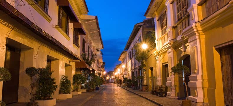 Epic 3-Week Best Beaches, Highlands & Heritage Tour Package from Manila City