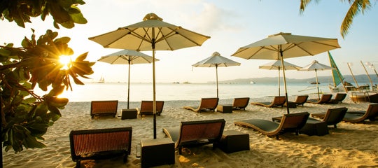 Best Places to Watch the Boracay Sunset &amp; Sunrise
