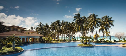 TopBanner_Movenpick Boracay's pool.jpg