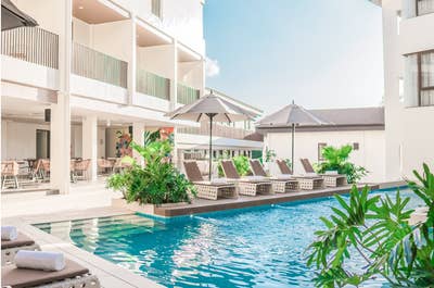 팔라완 찰리스 엘니도(Charlie's El Nido Palawan)의 수영장에서 휴식을 취하고 조용한 시간을 즐겨보세요.
