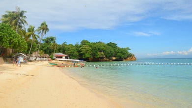 Private Guimaras Island Hopping & Top Attractions Tour with Lunch & Transfers from Iloilo City