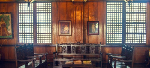 Explore Casa Mariquit of Iloilo