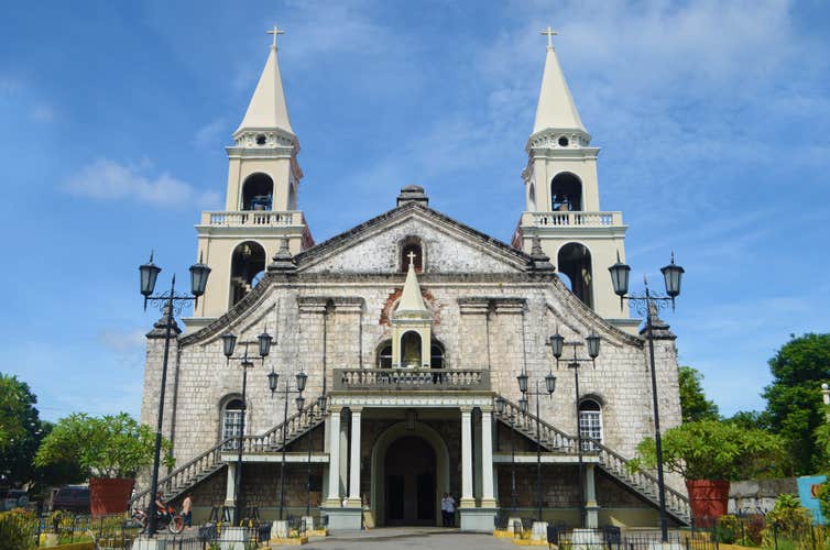 Facade of Jaro Cathedral in Iloilo