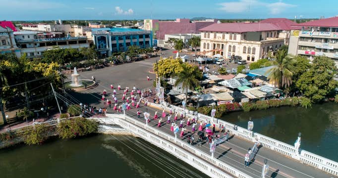 Roxas Capiz Top Attractions Half-Day Tour with Transfers