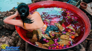 Enjoy the traditional kawa hot tub as part of this private tour to Calawag Mountain Resort in Antique Province.