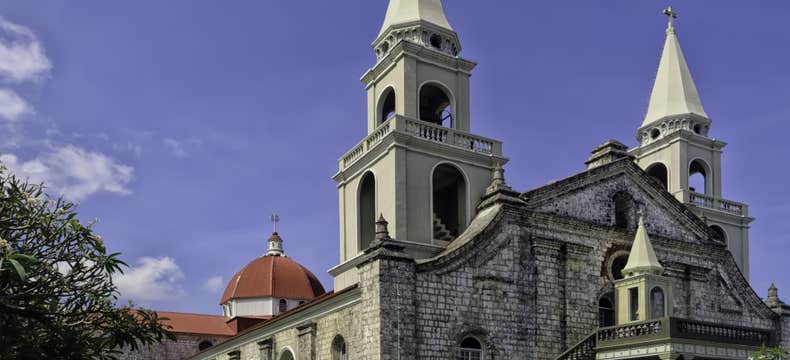 Relaxing 3-Day Richmonde Hotel Iloilo Tour Package with Airport Transfers