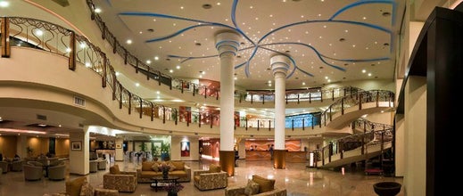 Enjoy your 5-day Davao vacation at the Pinnacle Hotel and Suites