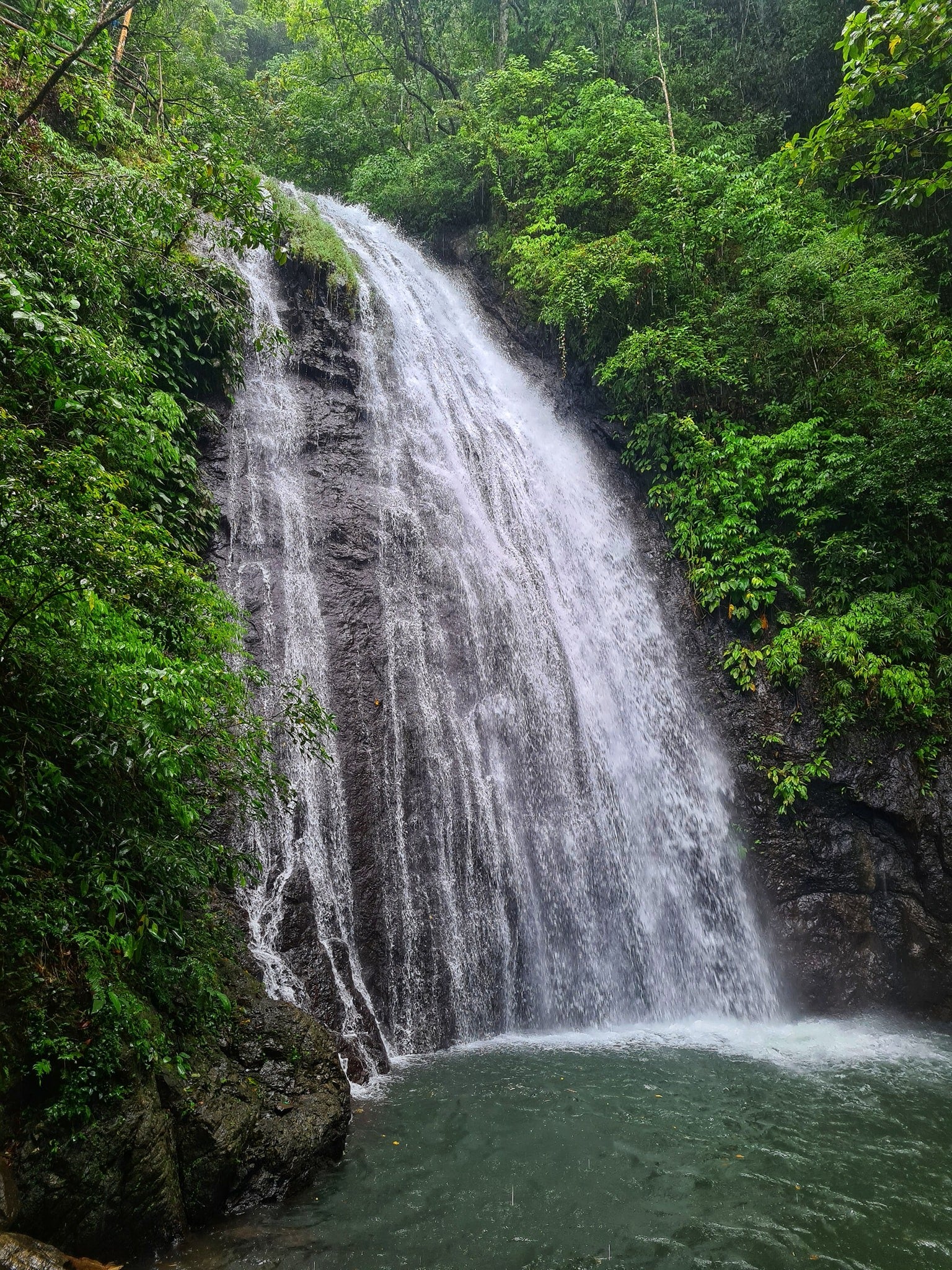 Bugtong Bato Falls