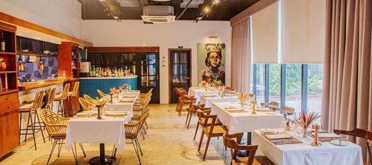 TopBanner_Beso Beso's interior.jpg