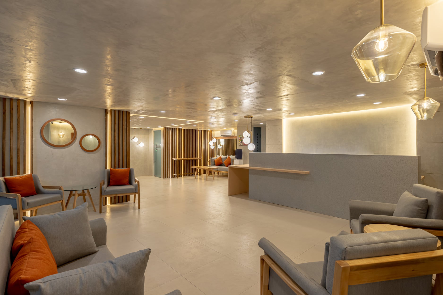 iHotel Uptown BGC's lobby