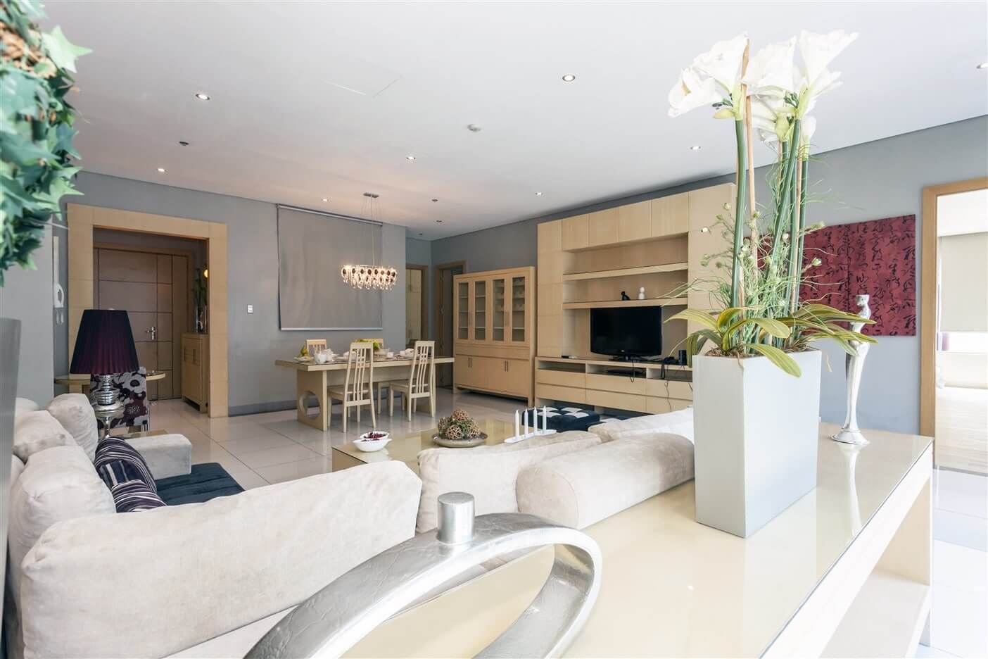 The Luxe Residences three-bedroom suite