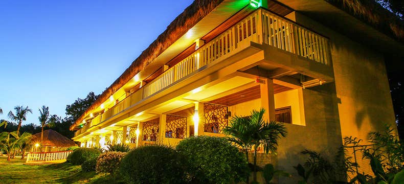 5-Day Relaxing Island of Bohol Beach Club Resort Tour Package with Local Flights & Transfers