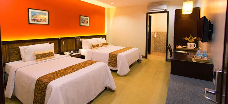 5-Day Relaxing Island of Bohol Beach Club Resort Tour Package with Local Flights & Transfers