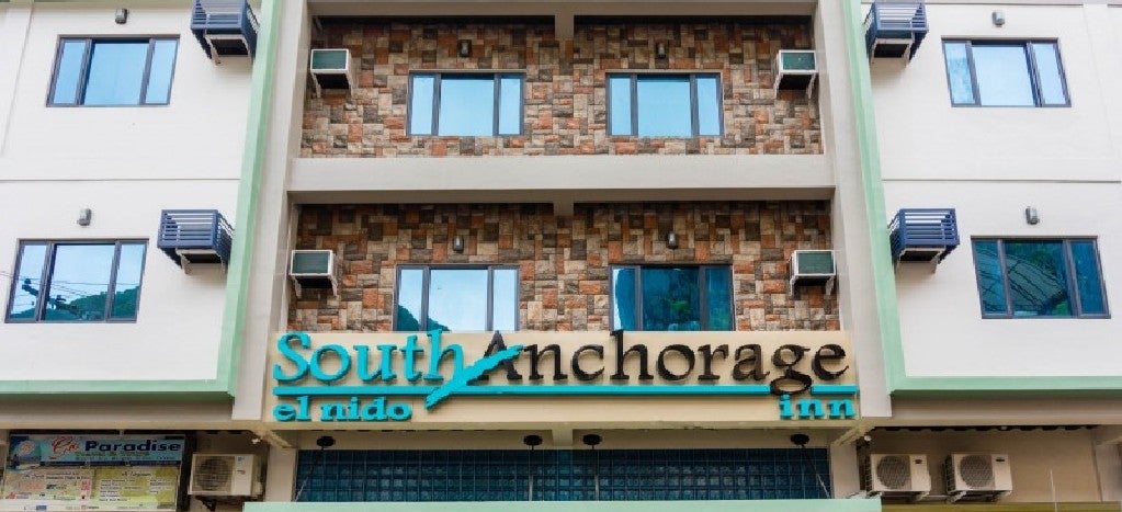 South Anchorage Inn Palawan entrance