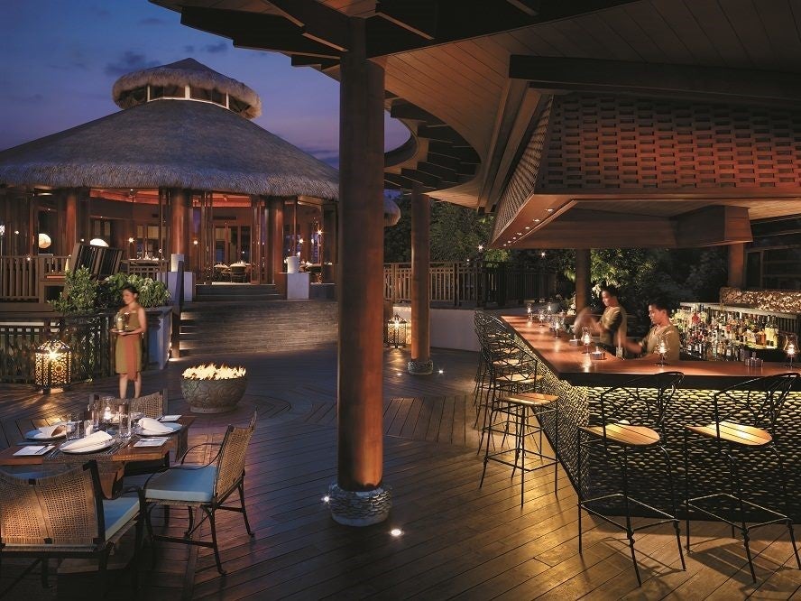 Sirena Seafood Restaurant & Clifftop Bar