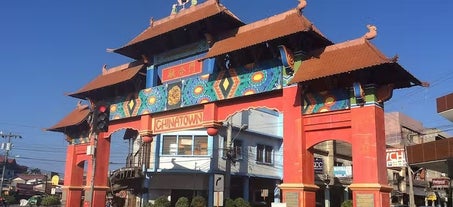 Have a walk at the infamous Davao Chinatown