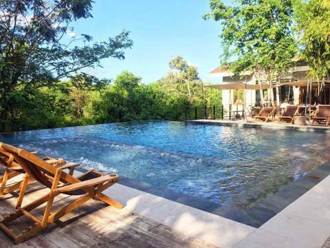 8-Day Palawan Island Package in Coron Town's Top Beaches with The Funny Lion Hotel from Manila City