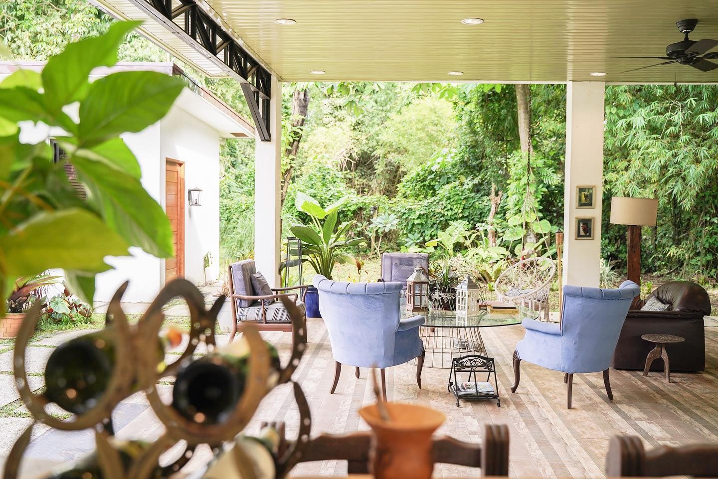 San Ysidro Farms' alfresco area