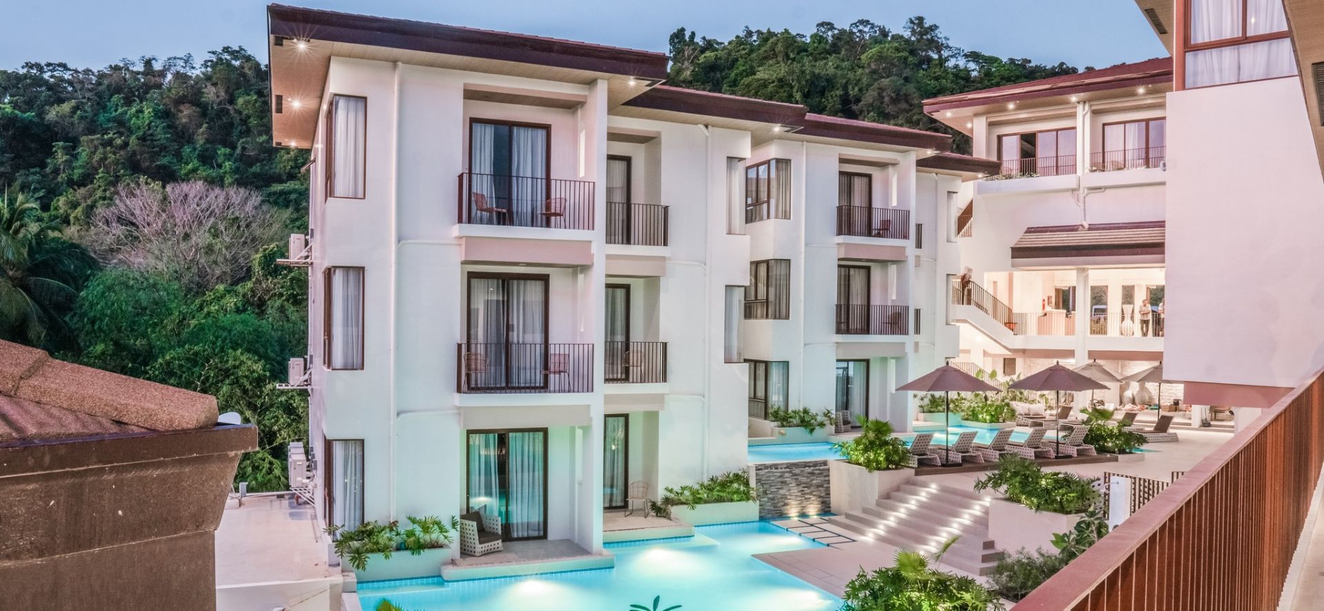 On this 4-day, 3-night tour package to El Nido town with airfare, you’ll enjoy a comfortable stay at Charlie’s Resort.