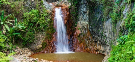 Pulangbato Falls