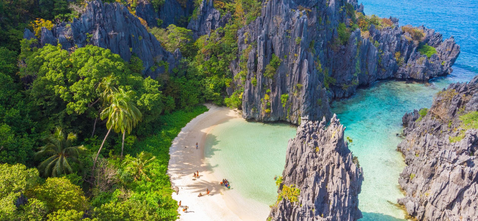 Hidden Beach in El Nido