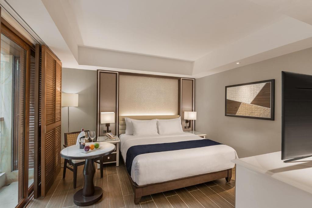 Henann Crystal Sands Resort Boracay