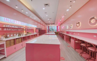 Bakebe Day Pass with Baking Ingredients, Equipment, Cake Box & Expert Assistance