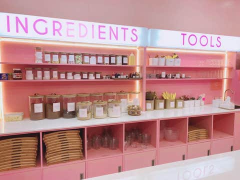 Bakebe Day Pass with Baking Ingredients, Equipment, Cake Box & Expert Assistance