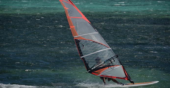Boracay Windsurfing Lesson for Beginners with Equipment & Instructor