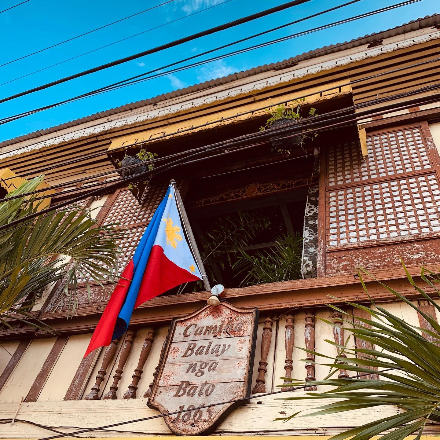 Camina Balay nga Bato&nbsp;storefront