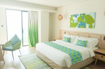 Executive King Bayview of LIME Resort Manila