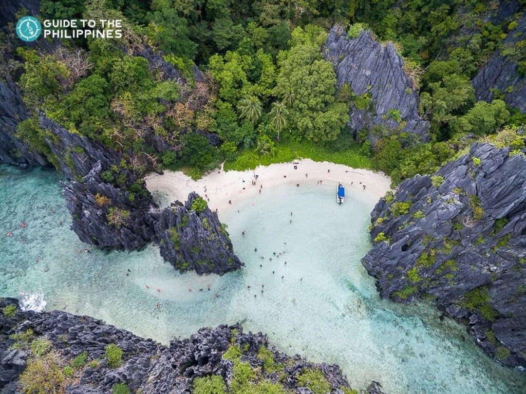 Hidden Beach in El Nido