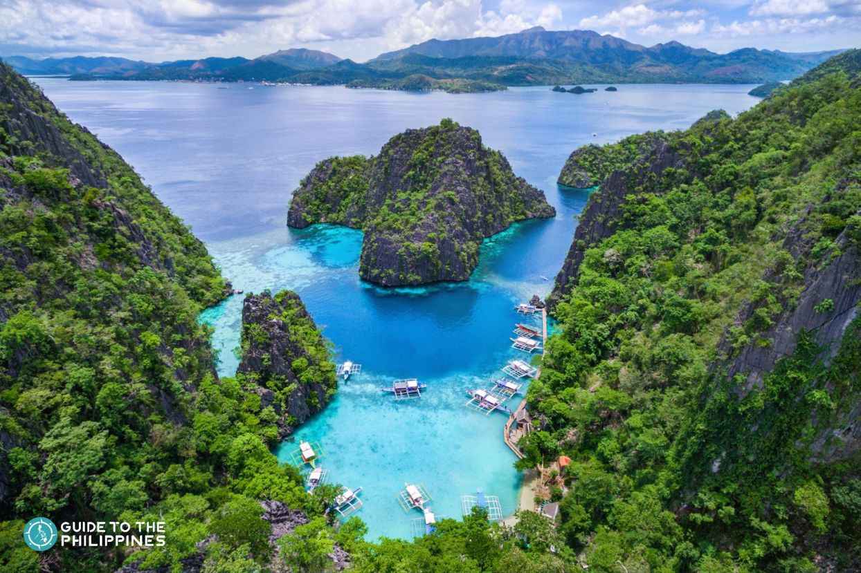 Boat docking area by Kayangan Lake