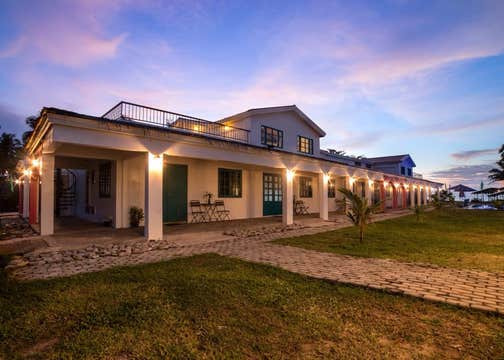 Stunning 4-Day San Vicente Palawan Package at Lazuli Resort with Daily Breakfast