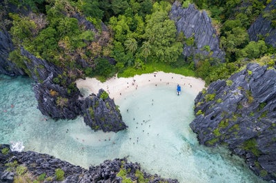Amazing 15-Day Adventure & Whale Shark Watching Package to the Best Islands in the Philippines - day 3