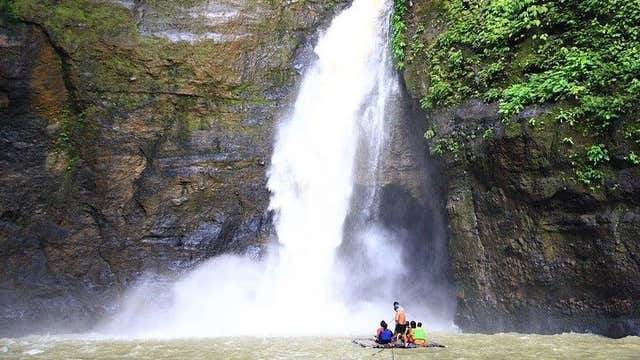 Private Pagsanjan Falls Tour in Laguna Province from Manila City