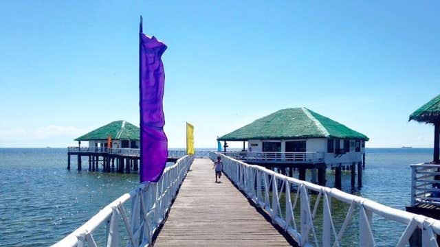Private Day Tour to Stilts Calatagan Beach Resort in Batangas Province from Manila City