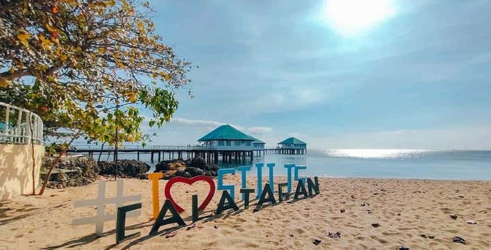Private Day Tour to Stilts Calatagan Beach Resort in Batangas Province from Manila City