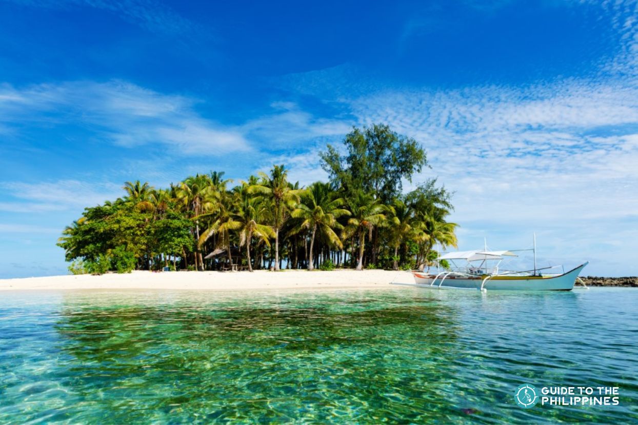 Guyam Island, part of a Siargao island hopping tour