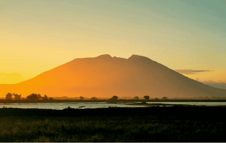 Toyota Super Grandia Elite Luxury Van 10-Hr Car for Rent with Driver within Pampanga