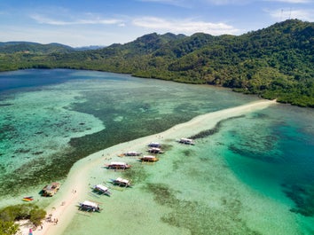Go on an El Nido beach hopping tour in Palawan Island