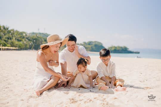 Boracay 2-hour Video Shoot Session with Professional Videographer